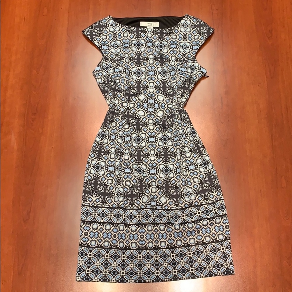 Women’s petite, classy dress